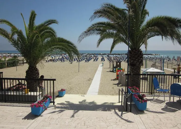 Ξενοδοχείο με διαμερίσματα Tourist