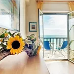 Hotel apartamentowy Tourist San Benedetto del Tronto