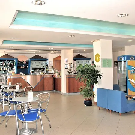 Aparthotel Tourist 4*