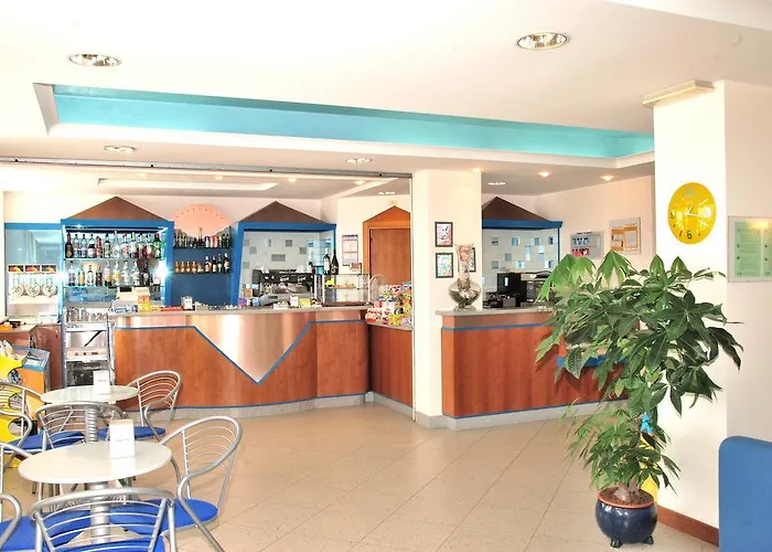 מלון דירות Tourist