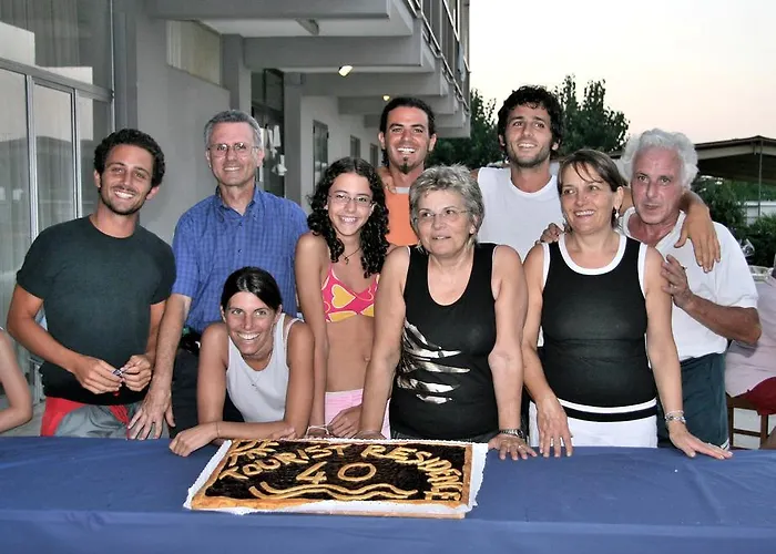 מלון דירות Tourist